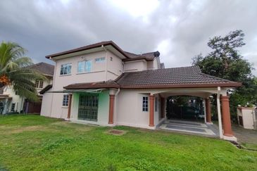 Bandar Tun Hussein Onn