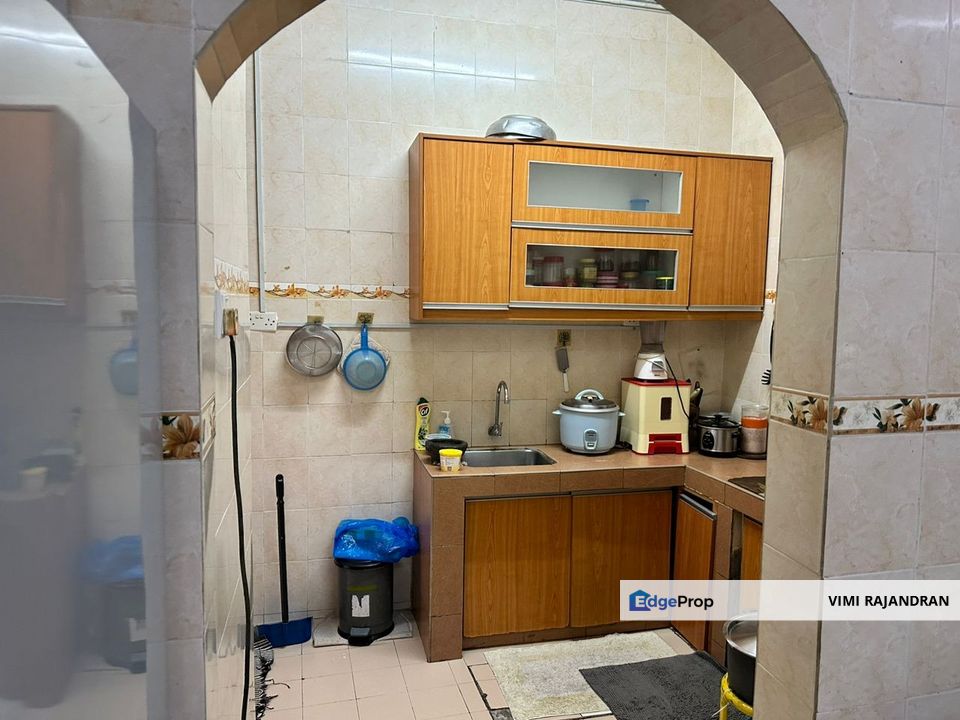 DOUBLE STOREY TERRACE HOUSE FOR SALE AT TAMAN PINKEI, KAPAR, 42200, KLANG SELANGOR, Selangor, Klang