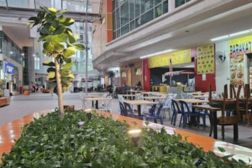 Pusat Komersil Southgate