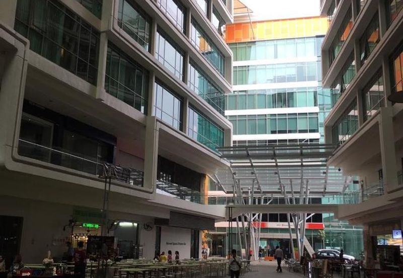 Pusat Komersil Southgate