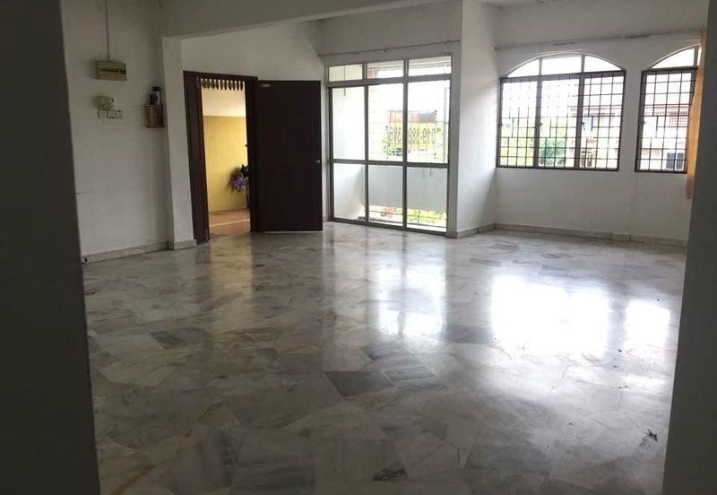 Apartment Kampung Tunku