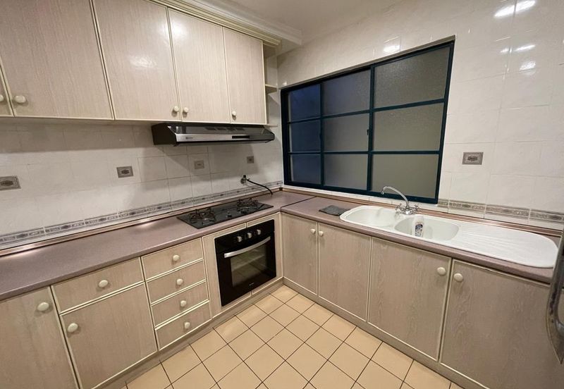 Corinthian Condominium