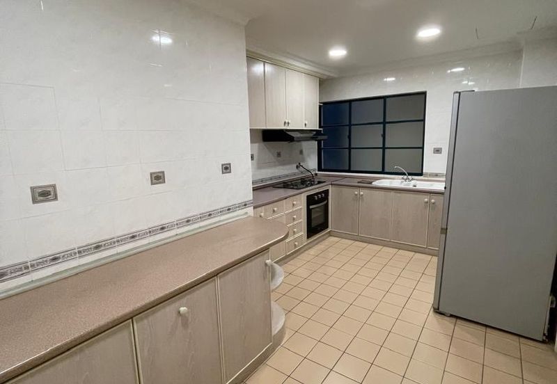 Corinthian Condominium