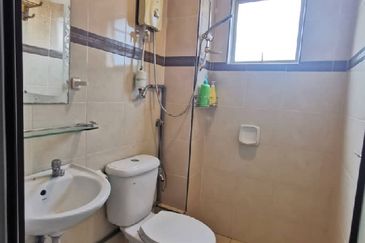 Beverly Tower @ Plaza Medan Putra