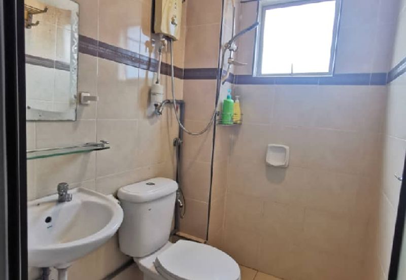 Beverly Tower @ Plaza Medan Putra