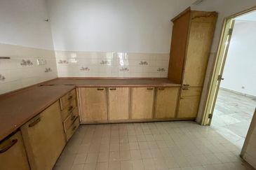 Bandar Menjalara (Desa Seri Mahkota)