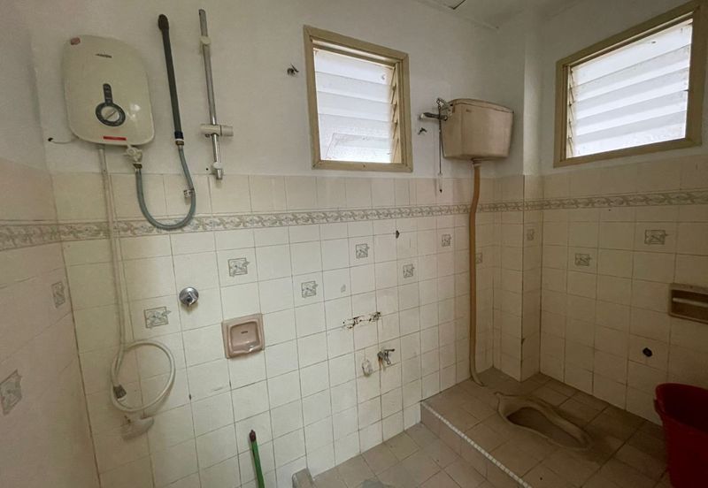 Bandar Menjalara (Desa Seri Mahkota)