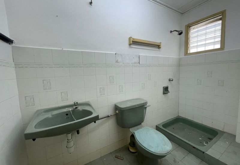 Bandar Menjalara (Desa Seri Mahkota)