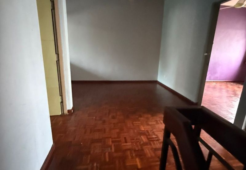 Bandar Menjalara (Desa Seri Mahkota)