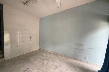 Bandar Menjalara (Desa Seri Mahkota)