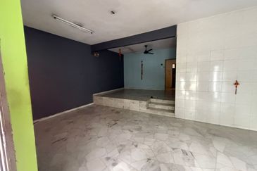 Bandar Menjalara (Desa Seri Mahkota)