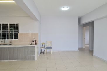 Beverly Tower @ Plaza Medan Putra