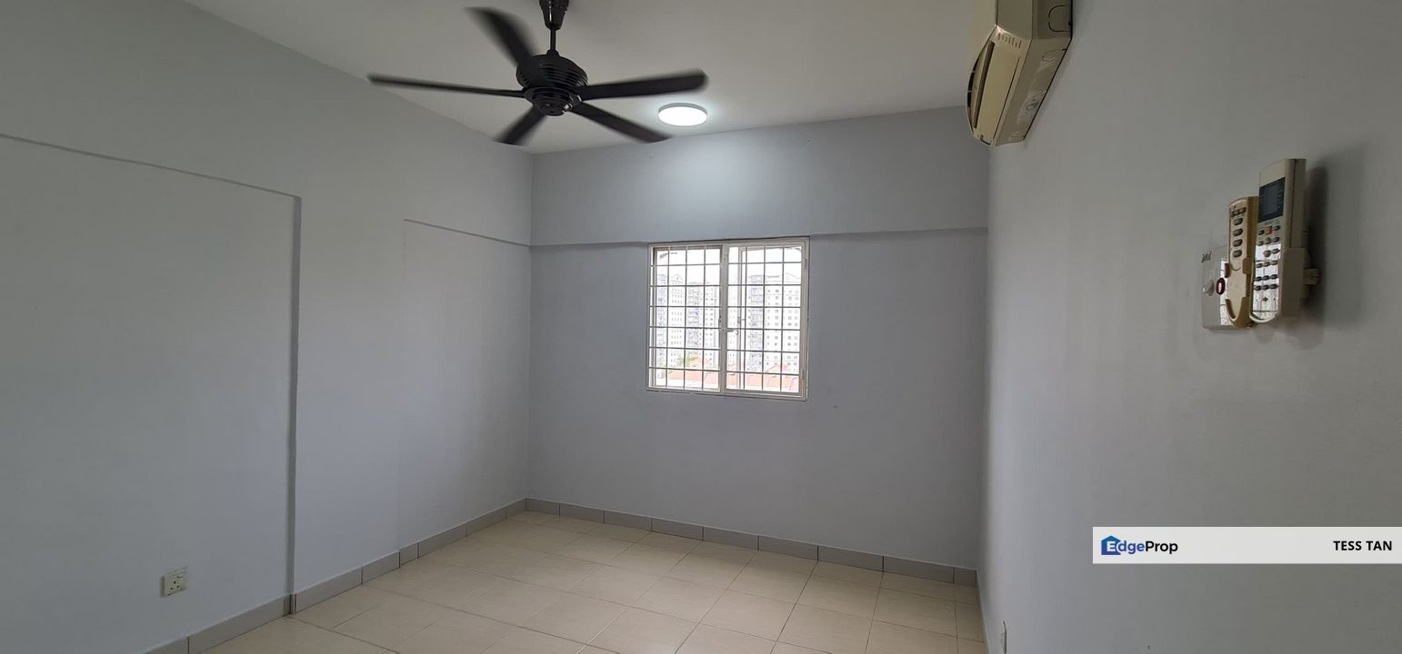 Beverly 2 Medan Putra Menjalara Corner Newly Paint & Touch up, Kuala Lumpur, Bandar Menjalara