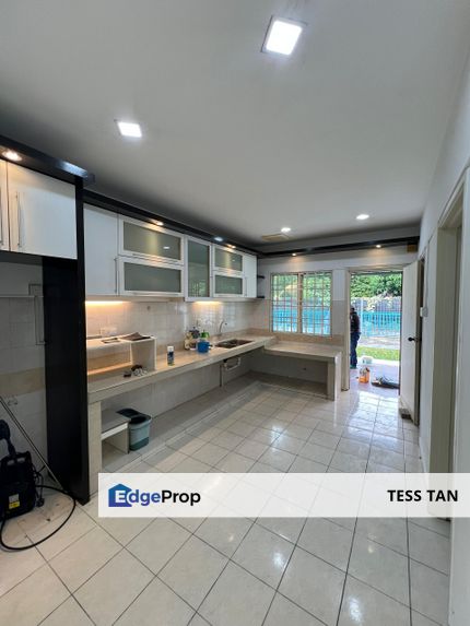 Taman Megah Kepong Baru 2 Storey End Lot Terrace, Kuala Lumpur, Kepong