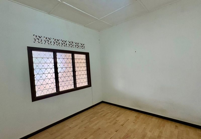 Taman Kepong (Kepong Garden)