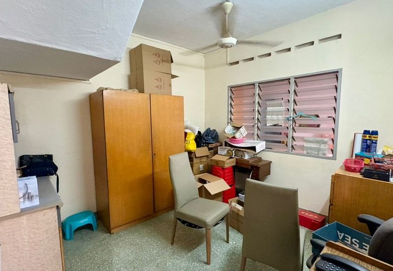 Taman Kepong (Kepong Garden)