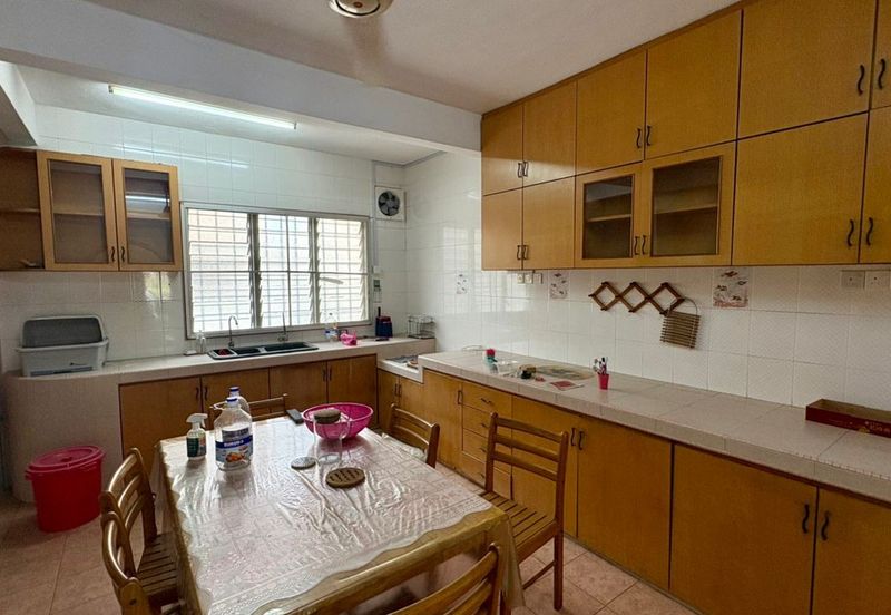 Taman Kepong (Kepong Garden)