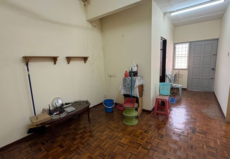 Taman Kepong (Kepong Garden)