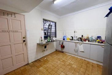 Bandar Menjalara (Desa Seri Mahkota)