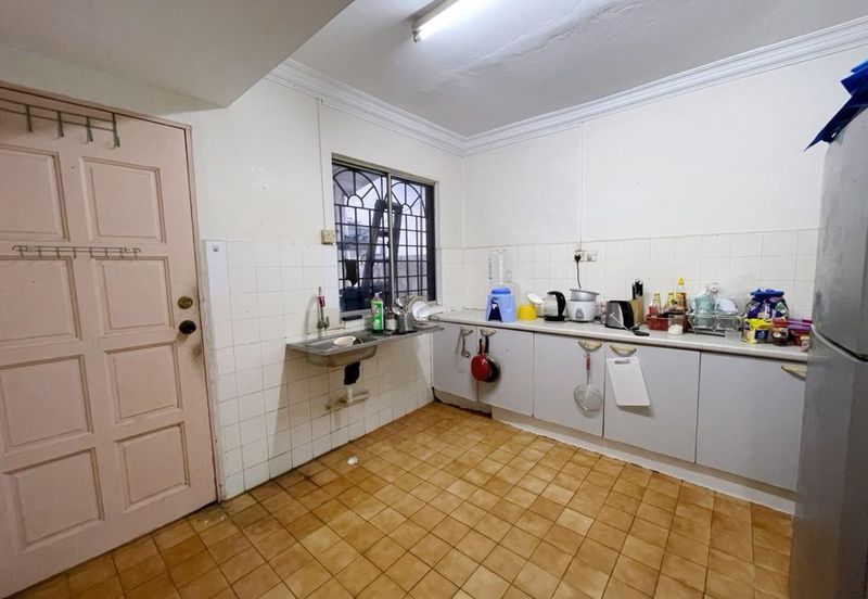 Bandar Menjalara (Desa Seri Mahkota)