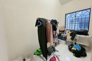 Bandar Menjalara (Desa Seri Mahkota)