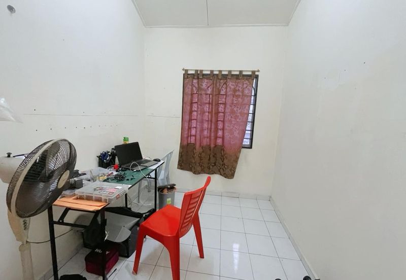 Bandar Menjalara (Desa Seri Mahkota)