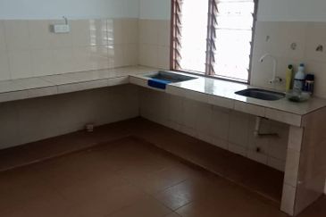 Bandar Menjalara (Desa Seri Mahkota)