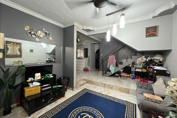 Bandar Menjalara (Desa Seri Mahkota)