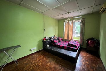 Bandar Menjalara (Desa Seri Mahkota)