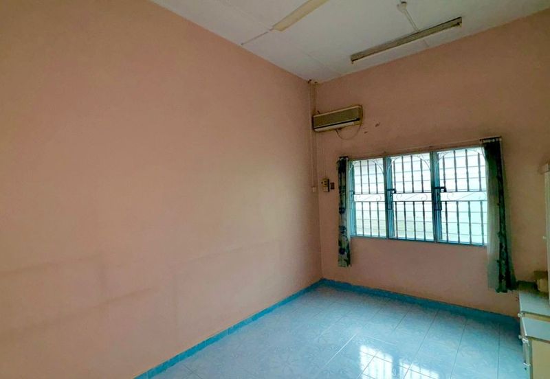 Taman Kepong (Kepong Garden)