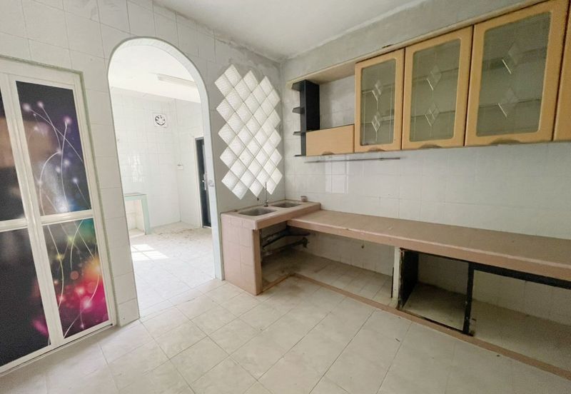 Bandar Menjalara (Desa Seri Mahkota)