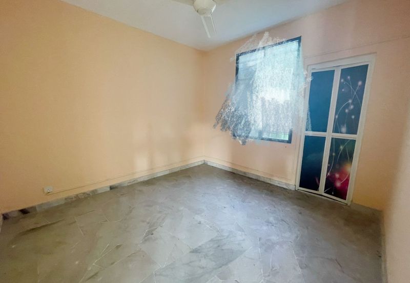 Bandar Menjalara (Desa Seri Mahkota)