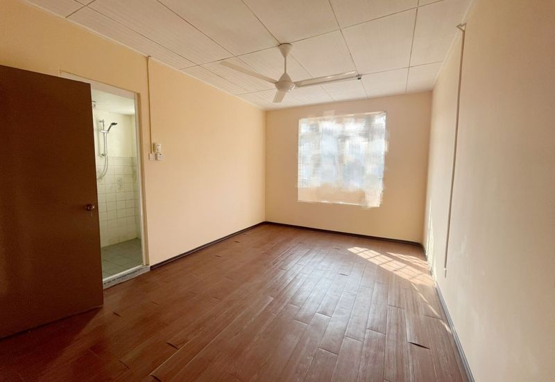 Bandar Menjalara (Desa Seri Mahkota)