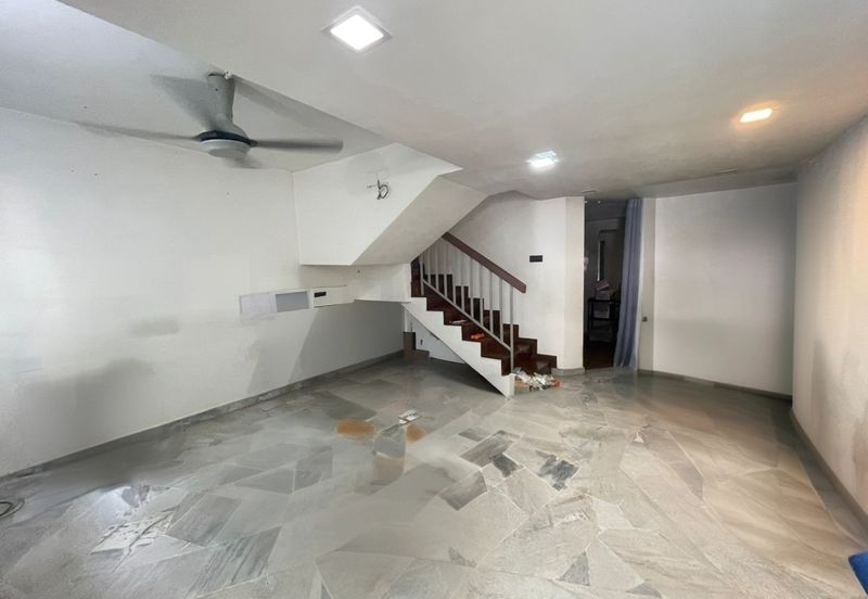 Bandar Menjalara (Desa Seri Mahkota)