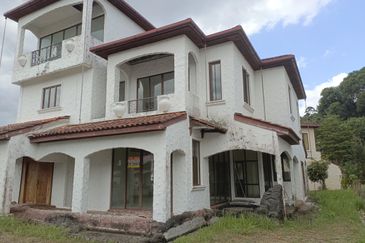 Seksyen 11, Kota Damansara