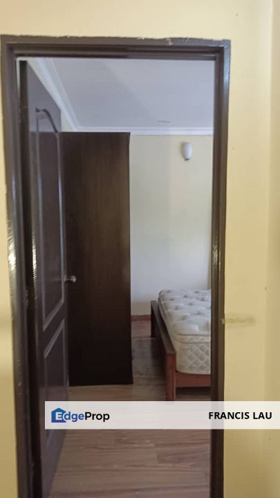 Nego to let go, Selangor, Tropicana