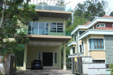 Templer Villas