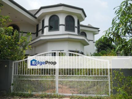 Auction/Lelong, Selangor, Sepang