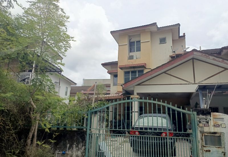 Taman Amanputra, Puchong South