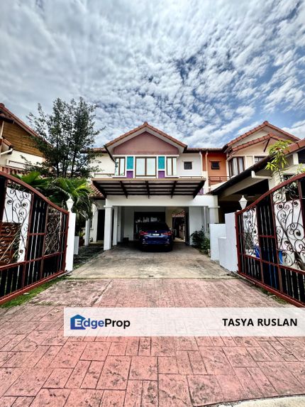 Double storey Angular Home Lagenda Bukit Jelutong For Sale, Selangor, Shah Alam