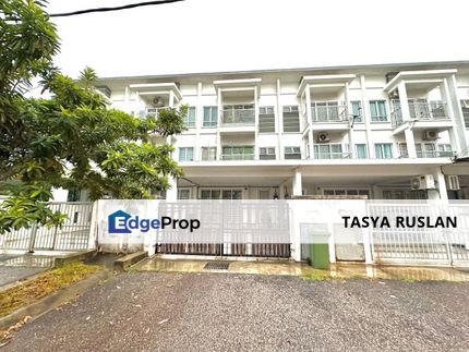 3 Storey Taman Aman Permai Jalan Bistari Sungai Tangkas Kajang, Selangor, Kajang