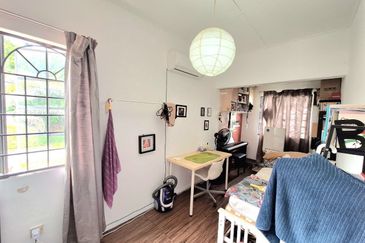 Bolton Industrial Park