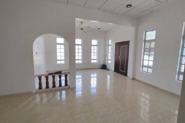 KAMPUNG CHENGAL LEMPONG