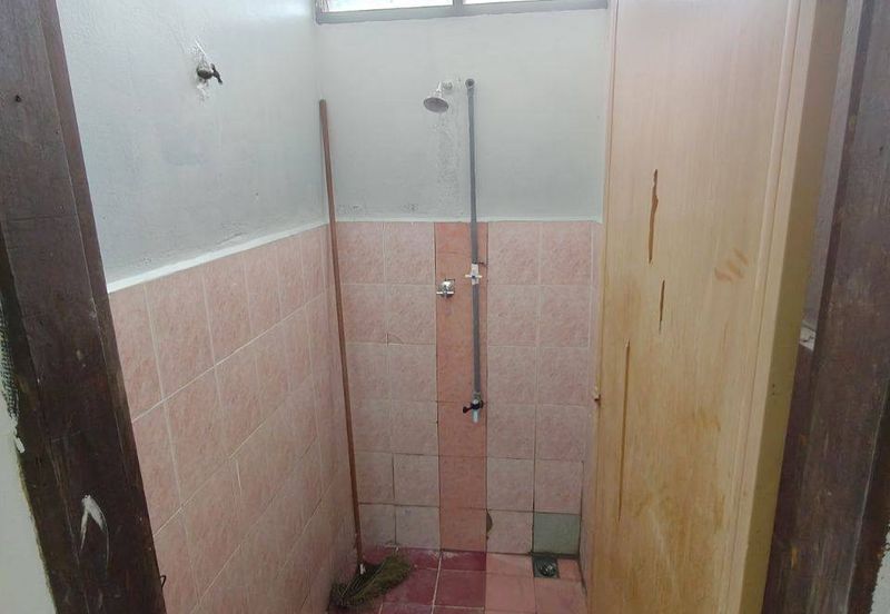 KAMPUNG CHENGAL LEMPONG