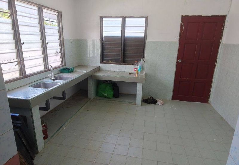 KAMPUNG CHENGAL LEMPONG