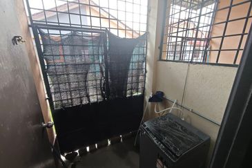 Taman Seri Mahkota Aman