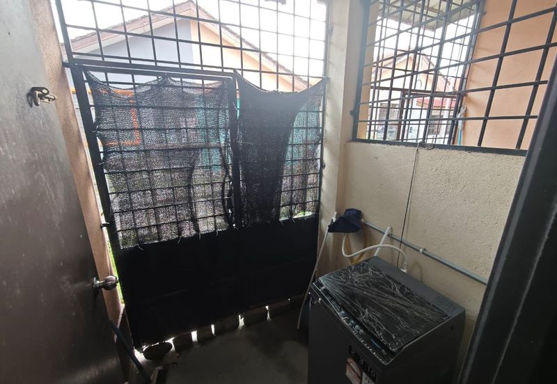 Taman Seri Mahkota Aman