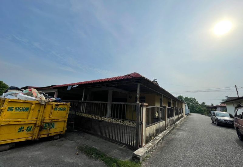 Taman Seri Mahkota Aman