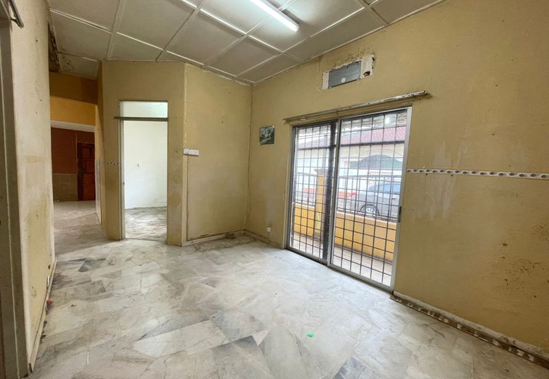 Taman Seri Mahkota Aman