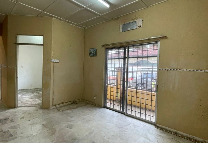 Taman Seri Mahkota Aman